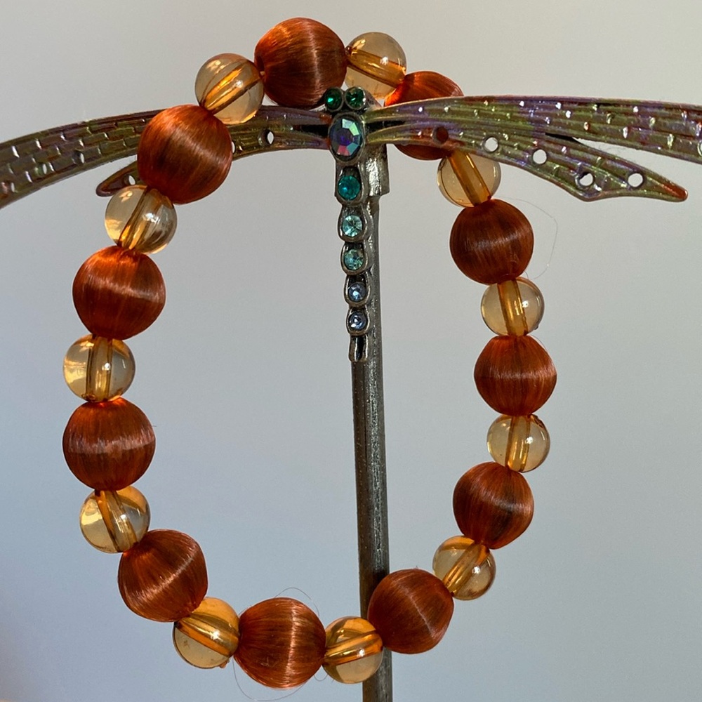 Vtg Threaded Bead Bracelet